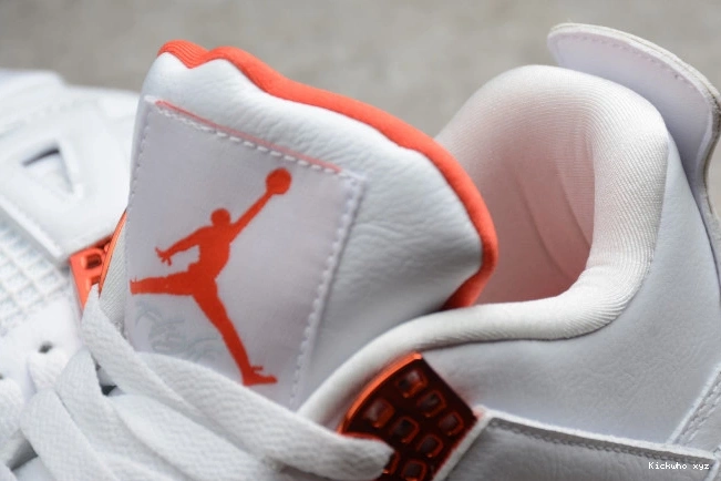 4 Jordan Air Team OrangeCT8527-118 0725